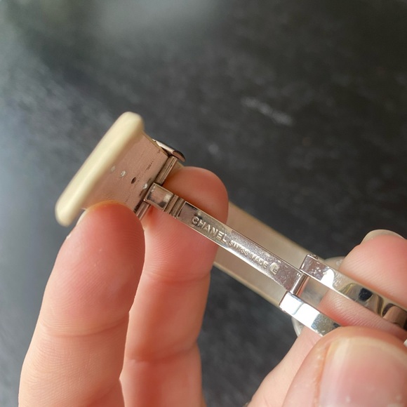 Vintage CHANEL La Ronde ladies watch - Picture 6 of 7